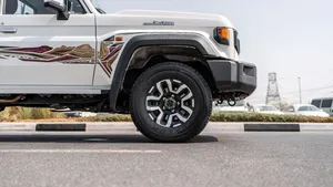 OFFRE SPÉCIALE 2025 LANDCRUISERS LC79 4,0 LITRES AT BLANC 4X4 - Product Image 6