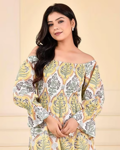 Vestido de verano de seda con estampado de hojas con cintura de ajuste natural en tono verde amarillo y mangas de campana cómodas - Product Image 4