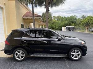 Mercedes-Benz GLE 400 4MATIC Luxe d'occasion à prix réduit, modèle 2016, à vendre - Product Image 5