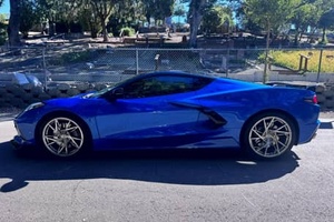 Chevrolet Corvette Stingray Coupé 2LT 2023, Listo para Enviar - Product Image 5