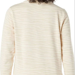 Sudadera de Invierno para Mujer con Diseño Personalizado, Impresión por Sublimación, Logotipo Frontal y Opciones de Color Personalizadas - Product Image 5