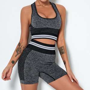 ชุดออกกำลังกายคุณภาพพรีเมียมสำหรับผู้หญิง ชุดฟิตเนส ชุดโยคะ ชุดกีฬา ระบายอากาศได้ดี ยืดได้สี่ทิศทาง - Product Image 3