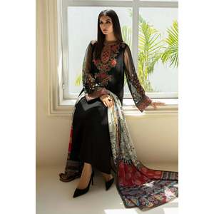 Ensemble de costume en mousseline de soie brodée pour femmes UF-388 - Product Image 5
