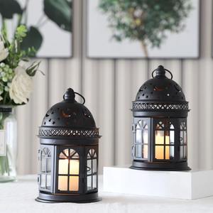 Juego de 2 Elegantes Faroles de Metal Negro, Accesorios de Iluminación Ideales para Decoración de Salas de Estar y Estilo de Estantes, Venta al por Mayor desde India - Product Image 3