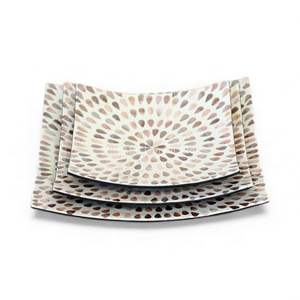 Assiette en nacre de haute qualité pour une utilisation décorative sur table et une présentation gastronomique raffinée en provenance du Vietnam - Product Image 1