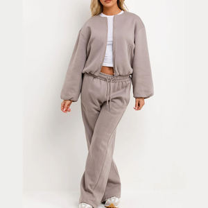 ชุดวอร์มแขนยาวผ้าเนื้อนุ่ม ดีไซน์ล่าสุด สวมใส่สบาย ผ้าฟลีซสัมผัสนุ่ม คุณภาพทนทาน - Product Image 2