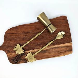 Elegante Juego de Herramientas para Bar de Cócteles con Acabado Dorado, Mangos Únicos en Forma de Árbol, Ideal para Bares Caseros, Fiestas, Restaurantes y Eventos - Product Image 3