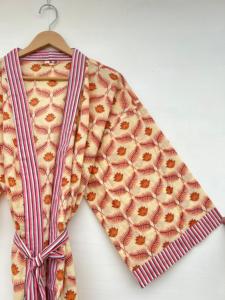 Peignoir Kimono 100% coton fait main imprimé floral et robe de chambre vêtements de nuit d'été, cadeau de demoiselle d'honneur, taille unique - Product Image 4