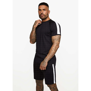 Camiseta estampada informal de verano y pantalones cortos de algodón con logotipo personalizado para hombre, chándal para hombre - Product Image 1