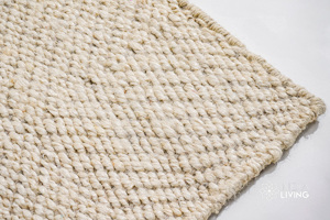 Stylish Jute Rugs Handmade Natural Fiber Carpet for Home Decoration Long Life and Soft Texture - Product Image 6