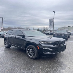 Jeep Grand Cherokee Summit 2025 Usado en Excelentes Condiciones - Product Image 1