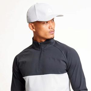 Camiseta de golf Performance 1/4 con cremallera para Hombre | Ligero y absorbente de humedad, perfecto para un juego cómodo - Product Image 3