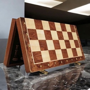 Jeu d'échecs avec plateau en bois pur 100% fait à la main et jeu d'échecs de taille personnalisée - Product Image 3