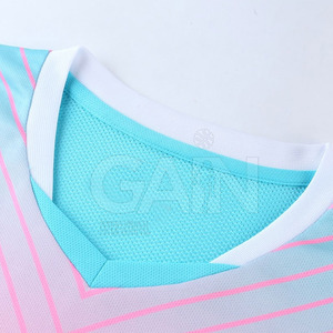Maillot de football personnalisé de haute qualité à manches courtes, respirant et léger, pour l'entraînement d'équipe, en vente 2025 - Product Image 2