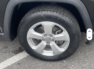 JEEP COMPASS LATITUDE 4WD 2020 USADO CON VOLANTE A LA IZQUIERDA, 1-25000 MILS, LISTO PARA ENVIAR, ENTREGA A DOMICILIO - Product Image 5