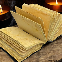 Carnet Grimoire Classique Fait Main en Cuir Véritable avec Motif Chat et Lune, Cahier Wiccan, Carnet de Croquis, Sorcellerie Animale, Fête des Mères