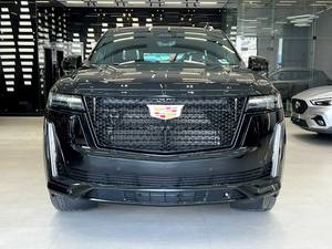 NUOVO Cadillac Escalade Sport Platinum 2024, 6.2L 402CV 8 cilindri, 4WD, Benzina, Cambio Automatico, Guida a Sinistra - Product Image 2
