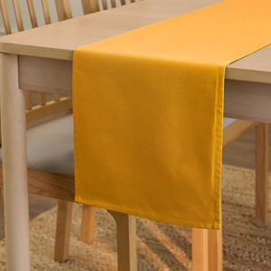 Chemin de table brodé en pur coton au design attrayant avec logo personnalisé – Grande Vente - Product Image 1