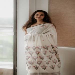 Sari VASTRA COTTAGE de Lino Liso con Estampado Digital y Blusa de Lino con Estampado Digital a Juego, Ligero, Elegante, para Uso Diario - Product Image 1