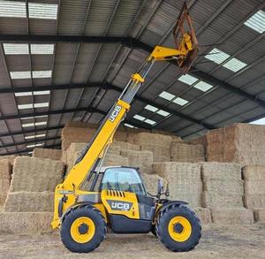 รถตัก JCB 535-95 Agri Super Telehandler 9.5 เมตร 3.5 ตัน รองรับน้ำหนัก 4 ล้อขับเคลื่อน เครื่องยนต์ดีเซล สำหรับงานเกษตร - Product Image 1