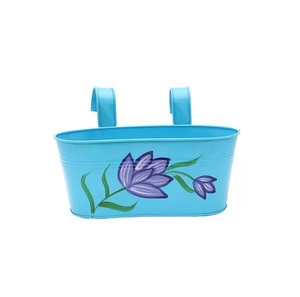 Maceta colgante de hierro de Metal multicolor, maceta colgante de pared, cubo para barandilla, balcón, jardín, decoración del hogar - Product Image 6