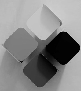 Meilleure vente Table d'appoint extérieure en aluminium durable avec finition résistante aux intempéries pour balcon ou jardin disponible à la vente - Product Image 4