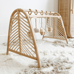 Gymnases de jeu d'intérieur les plus vendus pour les tout-petits playgym en rotin naturel ensemble de babygym d'activité à prix le moins cher - Product Image 1