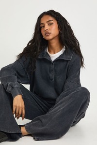 Chándal de invierno tejido con capucha de dos piezas para mujer, conjunto de Jogger de gran tamaño con media cremallera, logotipo frontal personalizado, moda urbana al por mayor OEM - Product Image 5