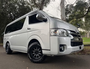 ขายรถตู้โตโยต้า ไฮเอซ รุ่น GL ปี 2019 ขับเคลื่อน 4 ล้อ ตัวถังกว้าง 10 ที่นั่ง - Product Image 3