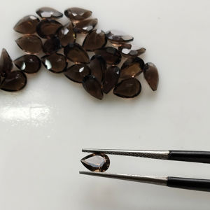 ควอตซ์สโมคกี้ธรรมชาติ 7x5 มม. ทรงลูกแพร์ คุณภาพดีที่สุด อัญมณีหลวมสำหรับทำเครื่องประดับ - Product Image 1