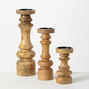 Portavelas de madera moderno para bodas e interiores rústicos Portavelas de madera hecho a mano para decoración minimalista del hogar - Product Image 3