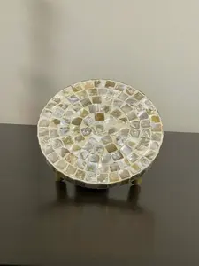 Acentos decorativos para el hogar, base de soporte de flores con incrustaciones de perlas, Decoración de mesa de MDF, acentos en la sala de estar hechos a mano - Product Image 5