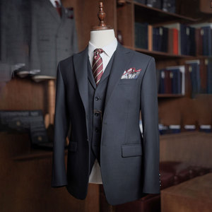 Traje de Boda Negro de Lujo a Medida para Hombre |   Colección Lovey Dovey |   Hecho en Vietnam - Product Image 1