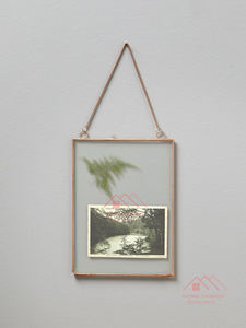 Cadres photo en métal en laiton finition cuivre, faits à la main, à suspendre au mur, cadres Kiko - Product Image 5