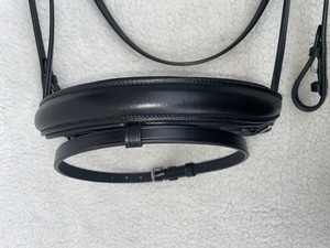 Brida de Cuero Premium para Caballo con Diadema de Cristal Rosa, Diseño Acolchado Cómodo, Accesorios Duraderos para Equipo Ecuestre - Product Image 4