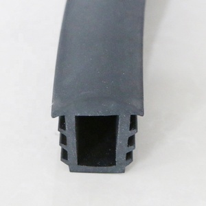 T <span class=keywords><strong>H</strong></span>ình đệm cao su con dấu Khoảng cách kênh bìa cao su Gasket con dấu <span class=keywords><strong>h</strong></span>ồ sơ năng lượng mặt trời PV bảng khoảng cách con dấu - Product Image 4