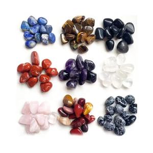 Gran oferta de piedras curativas de amatista, piedras preciosas de cristal irregulares a granel naturales, amor tallado a mano para decoración del hogar, venta al por mayor - Product Image 1