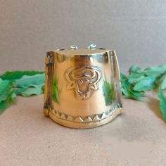 Cloches de vache en laiton décor de ferme avec un ton d'or chaud et un son traditionnel fait en laiton fabriqué à la main de qualité supérieure - Product Image 2