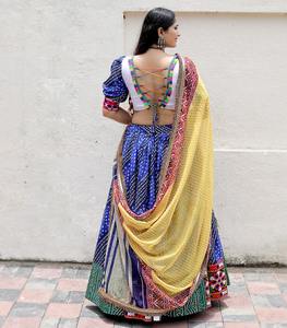Último diseñador indio algodón impreso Stitch encaje Full Flair Lehenga Choli Navratri ropa festiva mujeres bodas tarifa al por mayor - Product Image 5