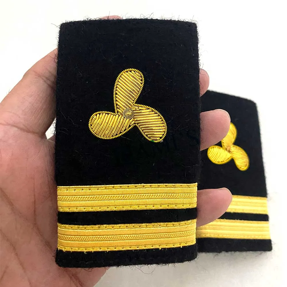 Oem custom 100% buon materiale spalline ufficiale pilota uniforme spallina distintivo per il commercio all'ingrosso di alta qualità a spalla