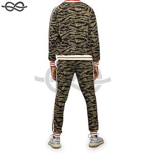Chándal con costuras de colores en contraste, ropa de entrenamiento para correr, trajes para correr con estampado de estilo Hip Pop, chándal personalizado para hombres - Product Image 3