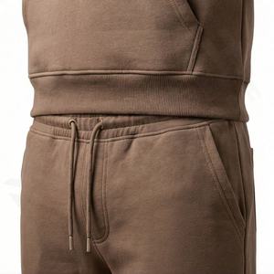 Ensemble survêtement homme personnalisable couleur unie avec sweat à capuche et pantalon – Prix de gros – Vêtements de sport athlétiques entièrement personnalisables - Product Image 5