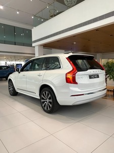 รถยนต์มือสอง Volvo XC90 B5 B6 2.0L ไฮบริด SUV ขนาดใหญ่ หรูหรา 5/7 ที่นั่ง ขับเคลื่อน 4 ล้อ ขายเร็ว พร้อมจัดส่งทั่วโลก - Product Image 2