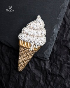 Broches con cuentas Broche de diseñador hecho a mano. Accesorios de alta calidad. Broche de diseño único. El mejor regalo para baby shower. - Product Image 4