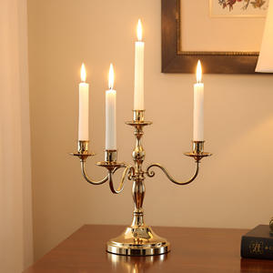 Elegante soporte cónico triple de latón clásico Diseño elegante Decoración para el hogar Candelabros de metal de 3 brazos para Navidad - Product Image 3