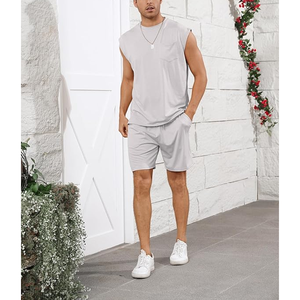 Chándal de verano elástico de cuatro vías para hombre: máxima movilidad, tecnología de secado rápido y bolsillos seguros con cremallera - Product Image 4