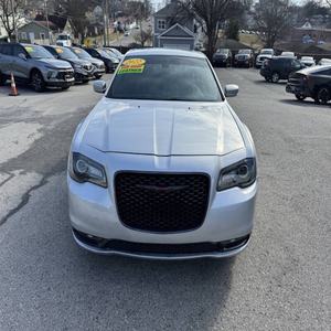 Chrysler 300 S V6 2022 USADO EN EXCELENTES CONDICIONES - Product Image 1