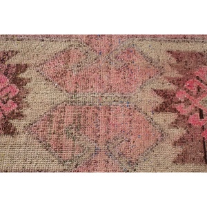 Vintage 3.1x10 ft Rug, Herki Turkish Rug, <b>Red</b> Floral Rug <b>Wool</b> - Product Image 4