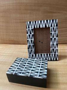 Marco DE FOTOS personalizable marrón brillo natural Cuerno y hueso incrustaciones, resina de hueso con borde de mosaico de cuerno falso marcos de fotos de madera - Product Image 2