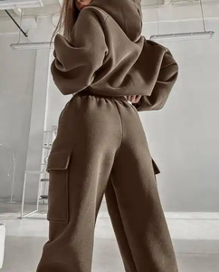 Ensembles de vêtements sweats à capuche et pantalons pour femmes pulls à capuche personnalisés pour femmes avec poche - Product Image 6